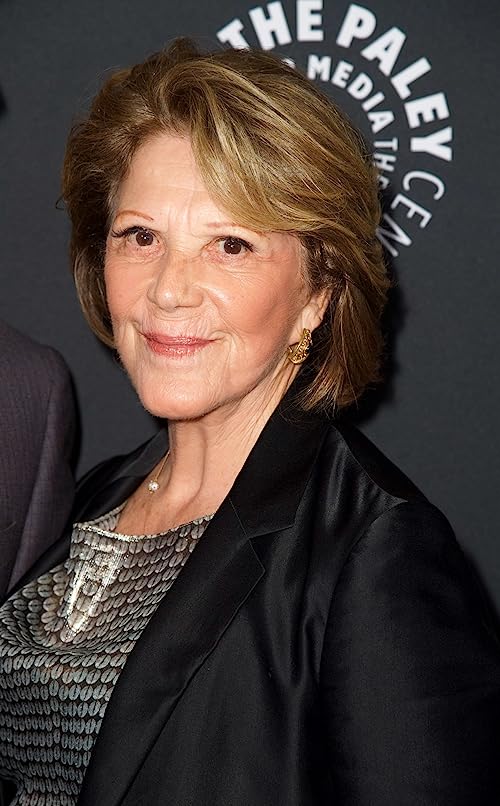 Linda Lavin