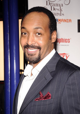 Jesse L. Martin